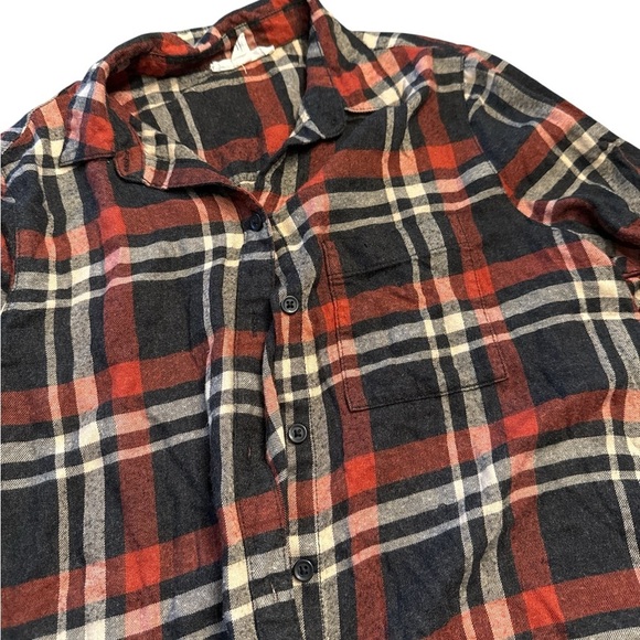 beachlunchlounge Orange & Black Plaid Button-Down Flannel Shirt - Picture 4 of 7